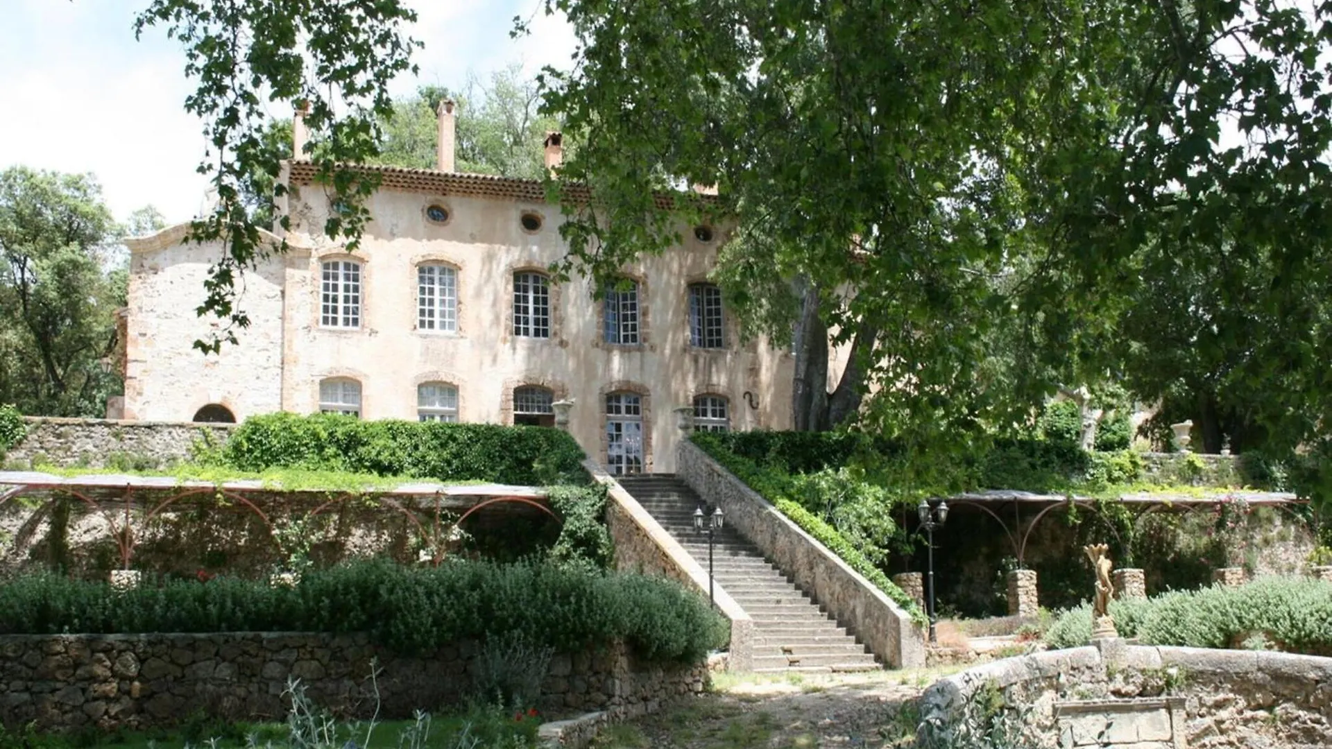 Res Les Sources Montbrun Les Bains Studio 2 Pers With Terrace Or Balcony Montbrun-les-Bains
