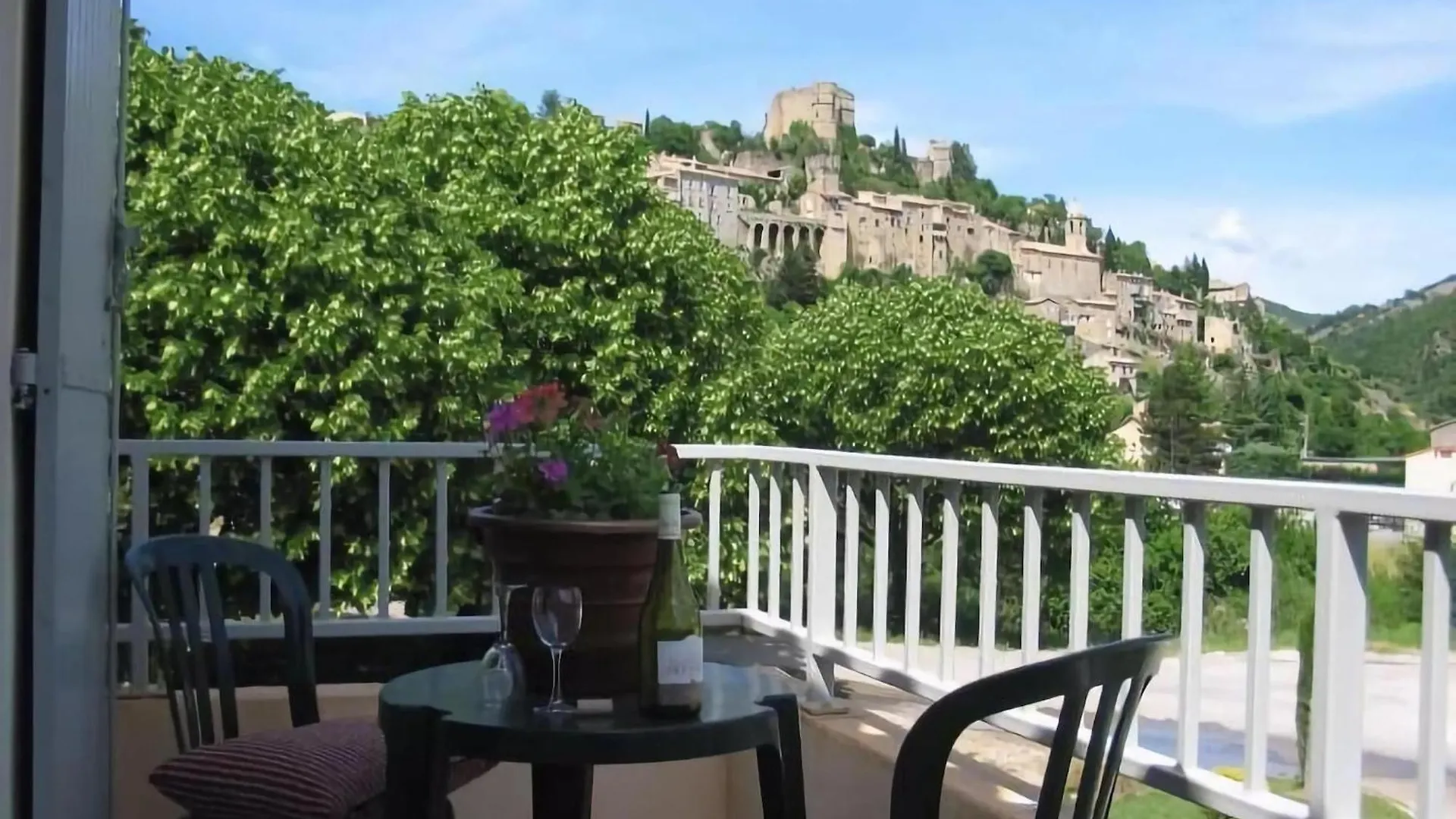 Res Les Sources Montbrun Les Bains Studio 2 Pers With Terrace Or Balcony Montbrun-les-Bains